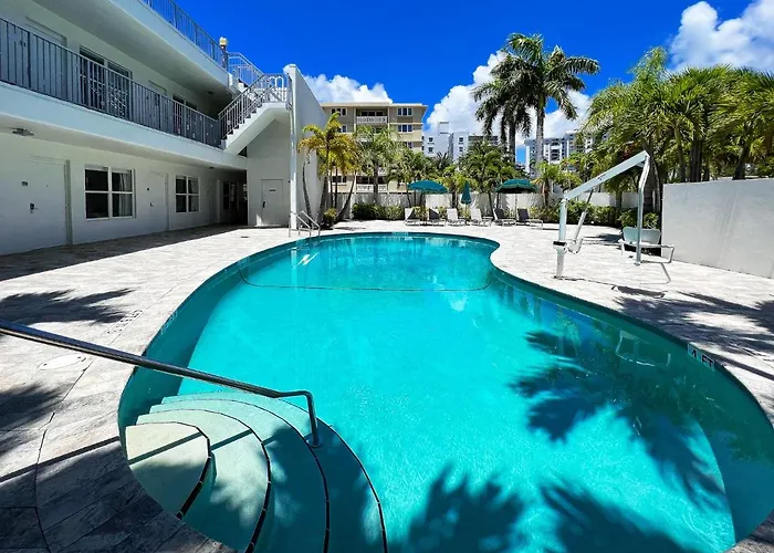 Boutique hotel only: Royal Palms Resort & Spa